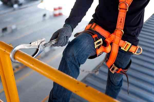 Read more about the article Steps Boston Construction Firms Can Take To Avoid Accidents and OSHA Citations